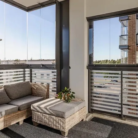 Borg Riverside 3br, Sauna, Balcony,