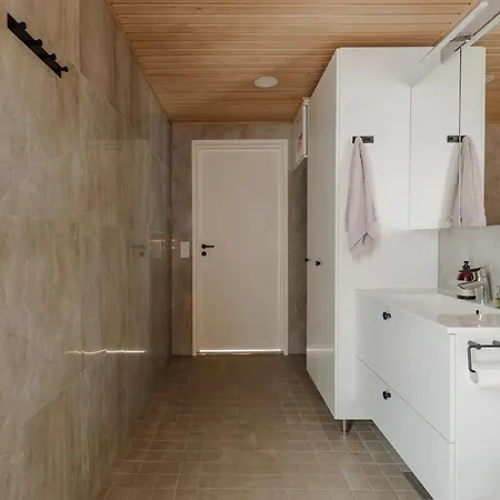 Borg Riverside 3br, Sauna, Balcony, 아파트