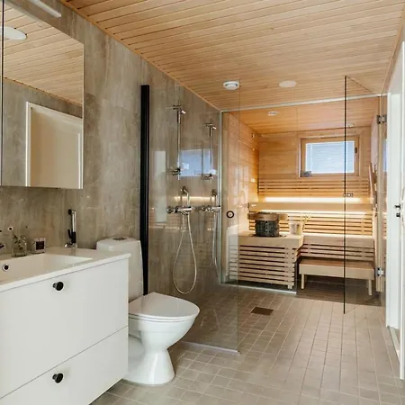 Borg Riverside 3br, Sauna, Balcony, 아파트 포리