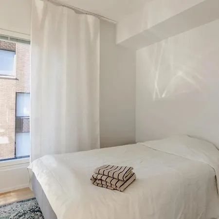 Borg Riverside 3br, Sauna, Balcony,
